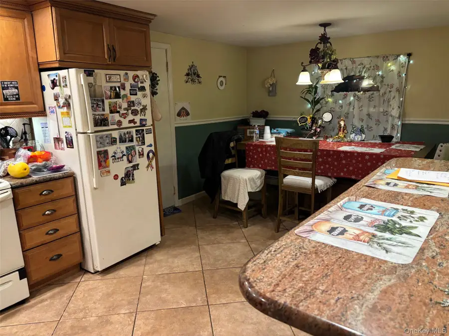 6 Arden, Farmingville, NY 11738 - Image #3