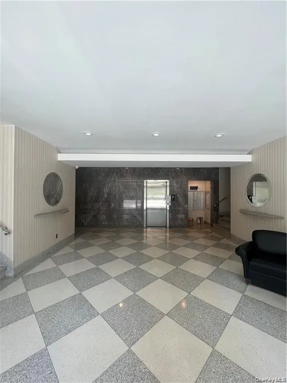 25 Sunnyside Drive #6K, Yonkers, NY 10705 - Image #2