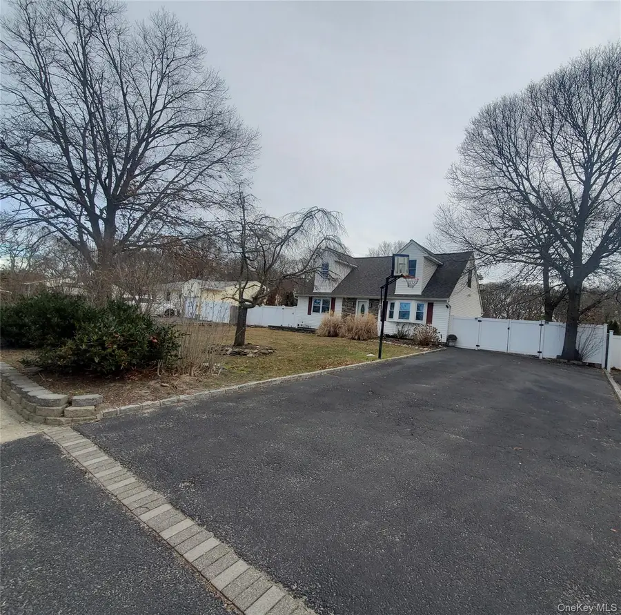 117 N Coleman Road, Centereach, NY 11720 - Image #3