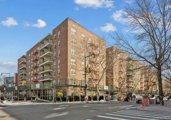 142-05 Roosevelt Avenue #517, Flushing, NY 11354
