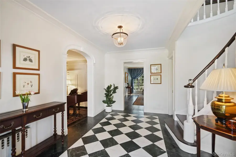 49 Moore Road, Bronxville, NY 10708 - Image #3