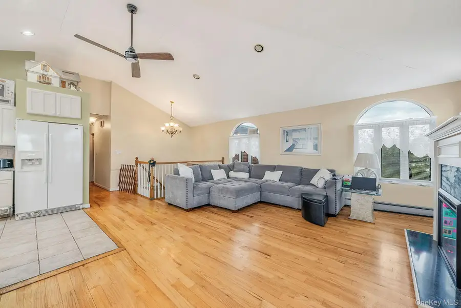 510 Albern Avenue, Oceanside, NY 11572 - Image #3