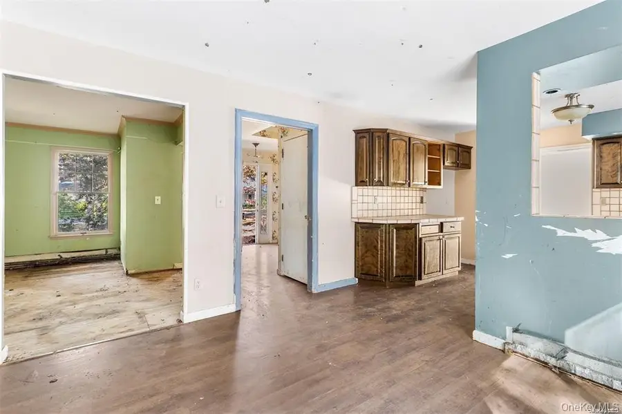 34 Andys Lane, Eastport, NY 11941 - Image #3