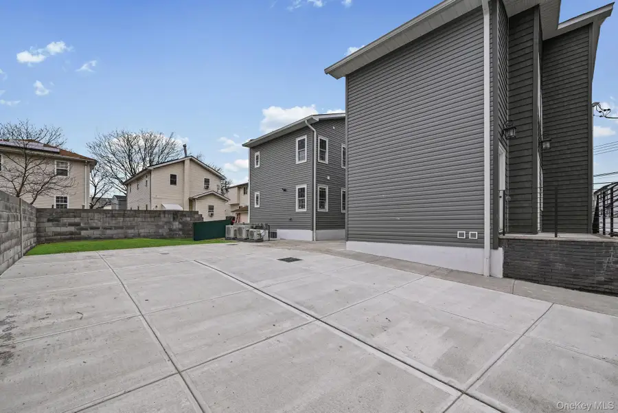 118-11 Lakeview Boulevard, Jamaica, NY 11434 - Image #3
