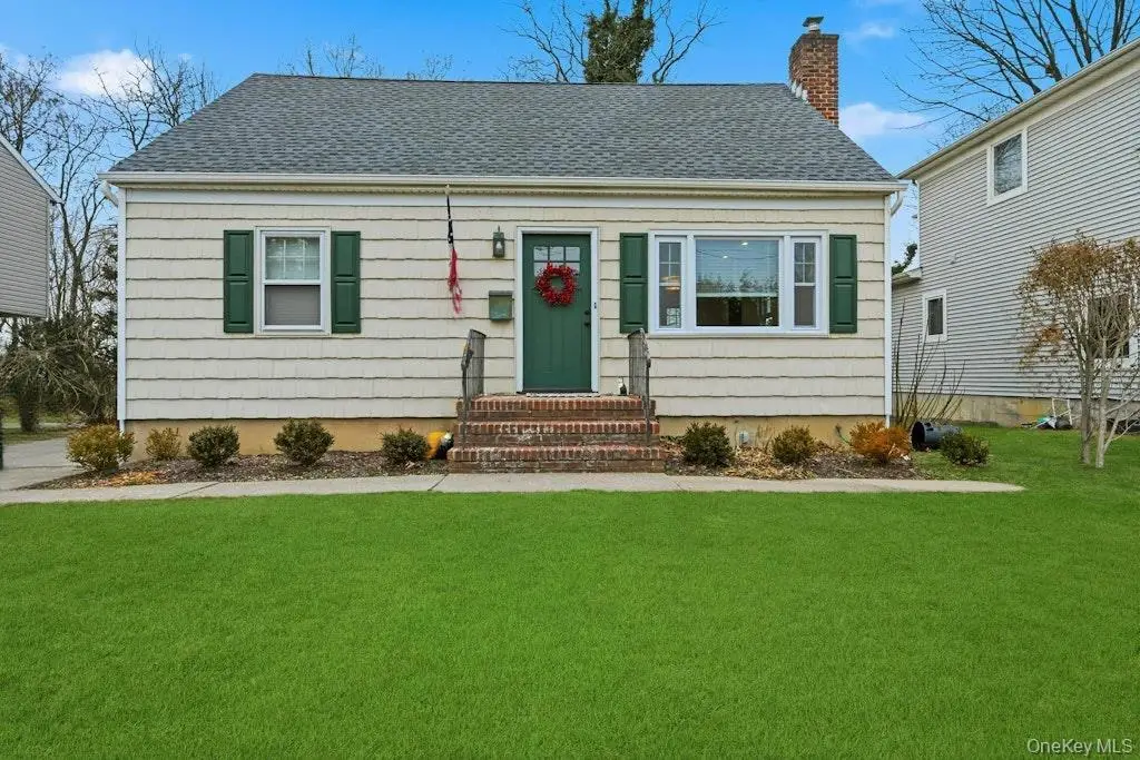 15 School Street, Port Washington, NY 11050 - Image #1