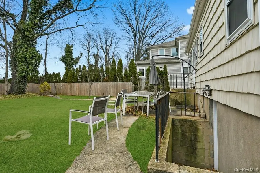 15 School Street, Port Washington, NY 11050 - Image #3