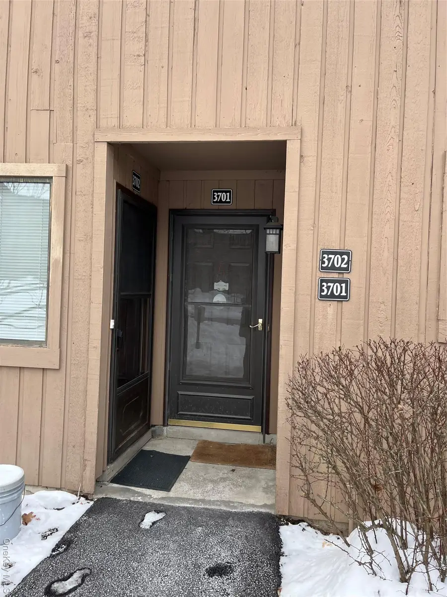 3701 Fox Lane, Poughkeepsie, NY 12603 - Image #2