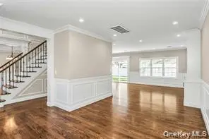 9 Briggs Street, Hicksville, NY 11801 - Image #2