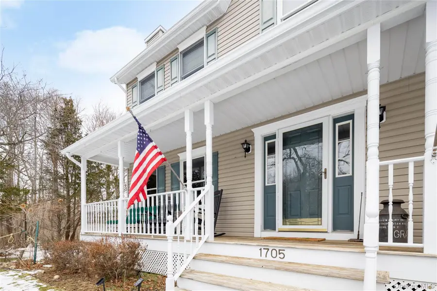 1705 Kerwin Boulevard, Greenport, NY 11944 - Image #3