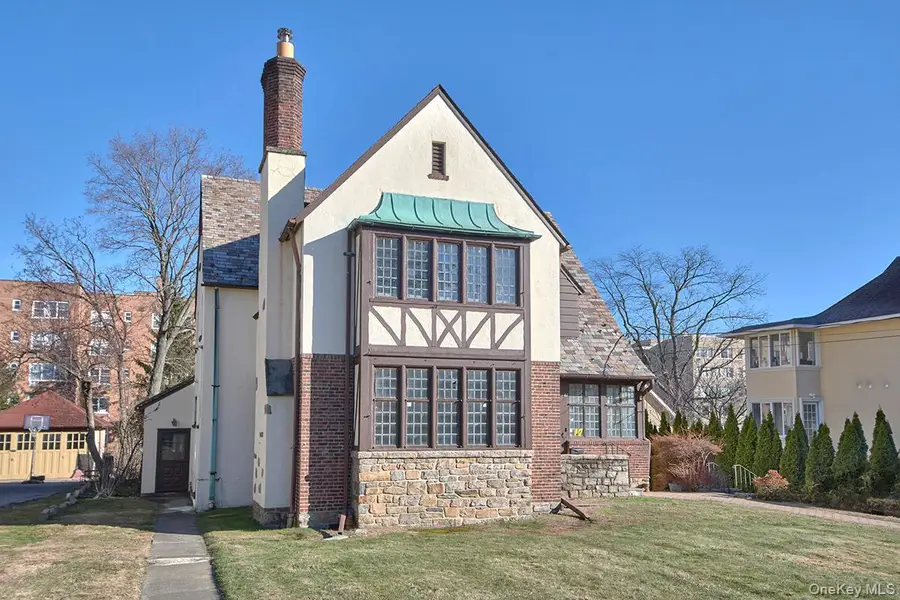 47 Greenridge Avenue, White Plains, NY 10605 - Image #2