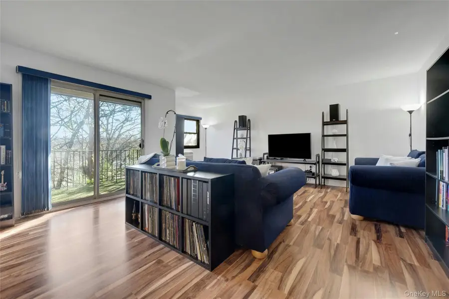 55 Fieldstone Drive #37, Hartsdale, NY 10530 - Image #2