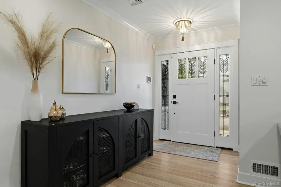 47 Birch Street, Port Washington, NY 11050 - Image #2