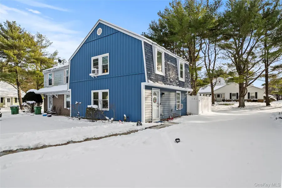 61 Federal Lane, Coram, NY 11727 - Image #2