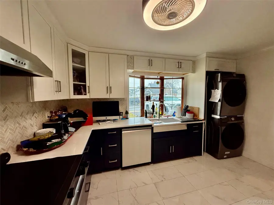 65 Prince Lane, Westbury, NY 11590 - #2