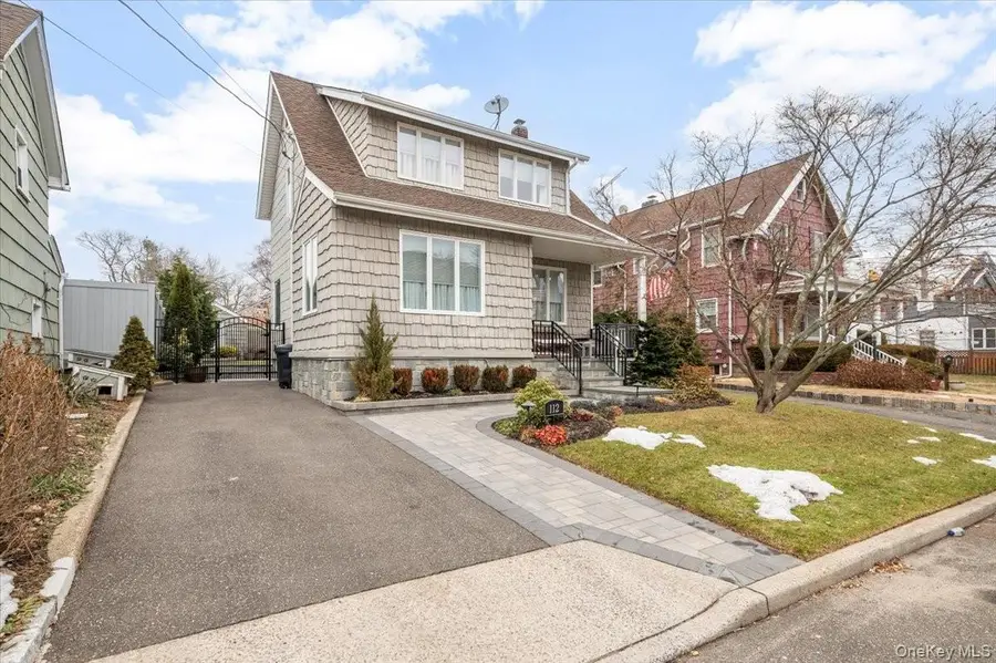 112 Longworth Avenue, Woodmere, NY 11598 - Image #2