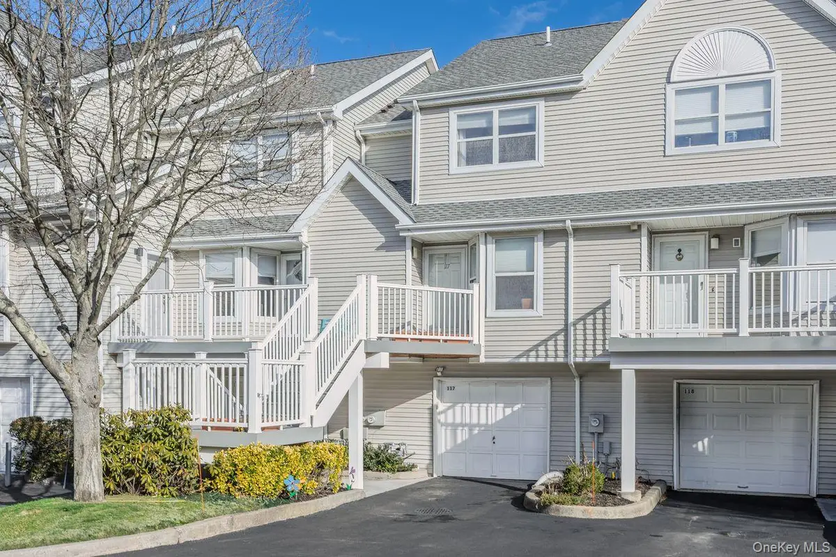 117 Leeward Lane, Port Jefferson, NY 11777 - #1