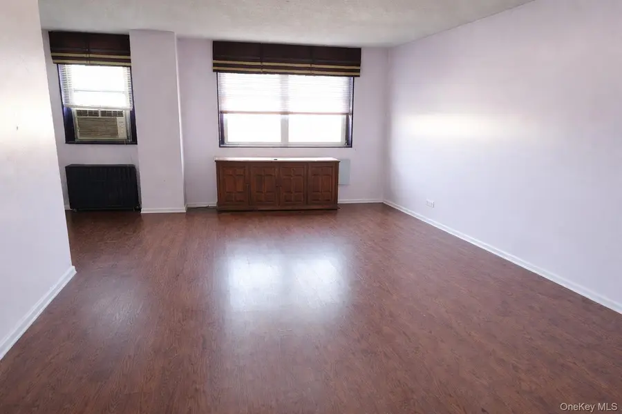1966 Newbold Avenue #1502, Bronx, NY 10472 - Image #3