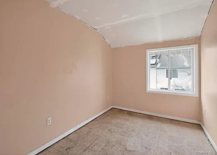 623 Ilyssa Way, Staten Island, NY 10312 - Image #3