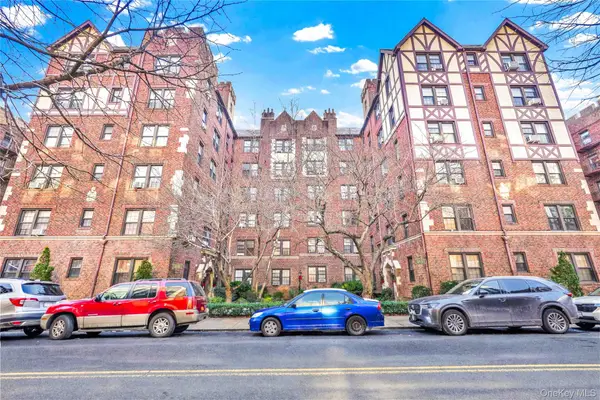 68-30 Burns Street #C2, Forest Hills, NY 11375