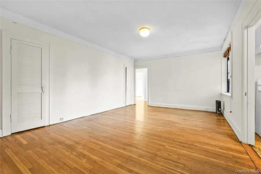 68-30 Burns Street #C2, Forest Hills, NY 11375 - Image #3