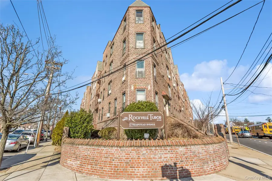 12 Hempstead Avenue #3N, Rockville Centre, NY 11570 - Image #2