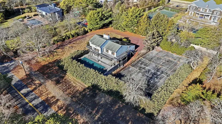 103 Middle Pond Road, Southampton, NY 11968 - Image #2