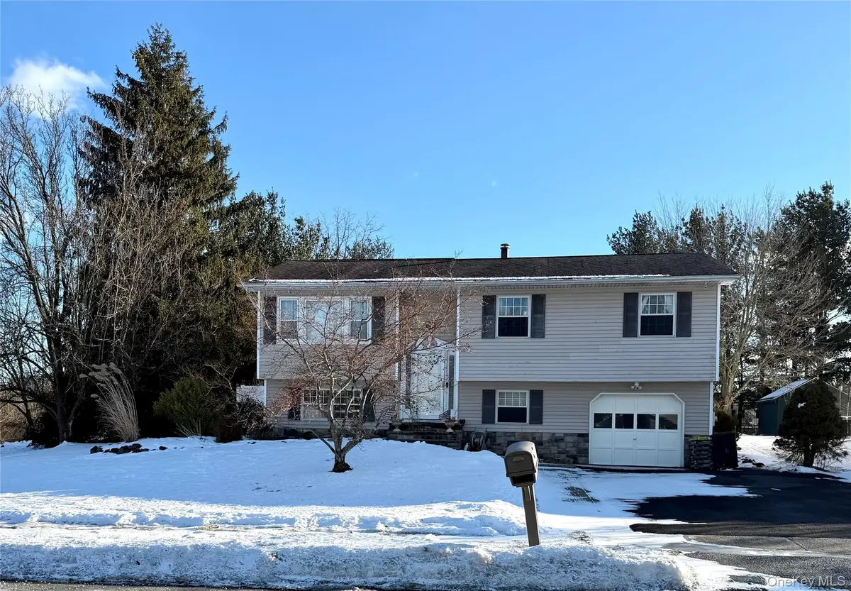 46 Moulton Circle, Monroe, NY 10950 - Image #1