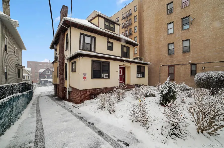 251 Valentine Lane, Yonkers, NY 10705 - Image #3