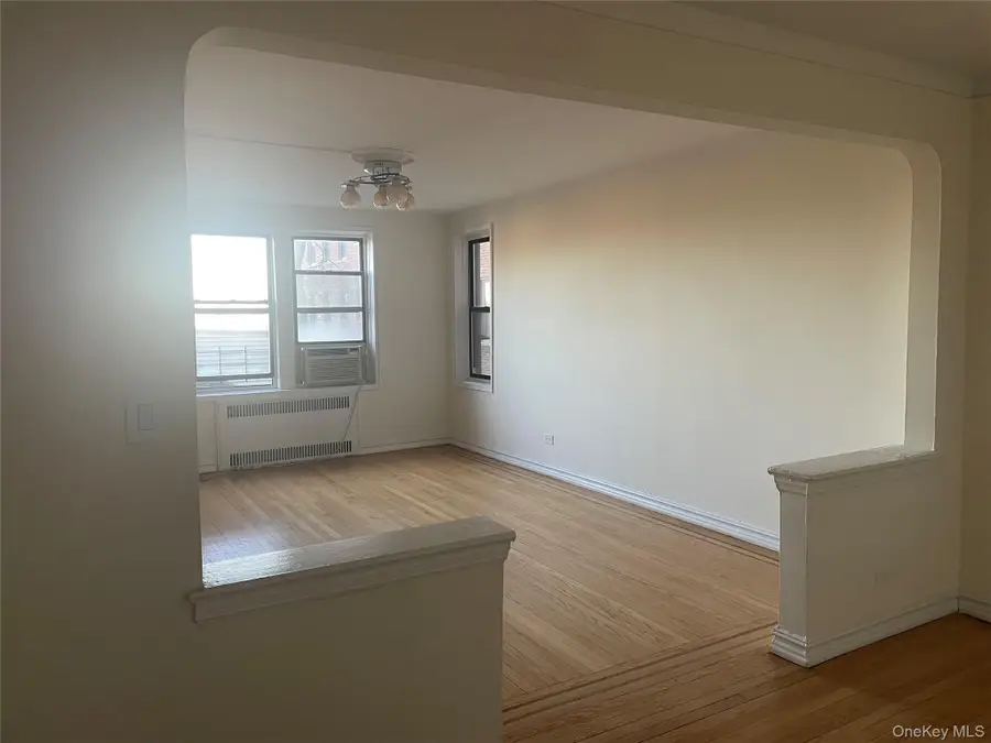 118-14 83rd Avenue #3G, Kew Gardens, NY 11415 - Image #2