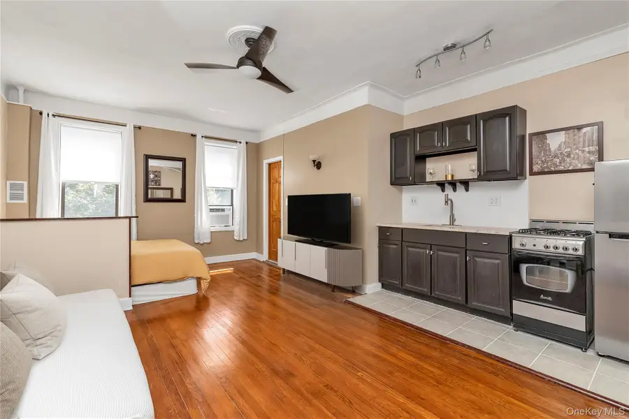 160-15 Powells Cove Boulevard #A1, Whitestone, NY 11357 - #2