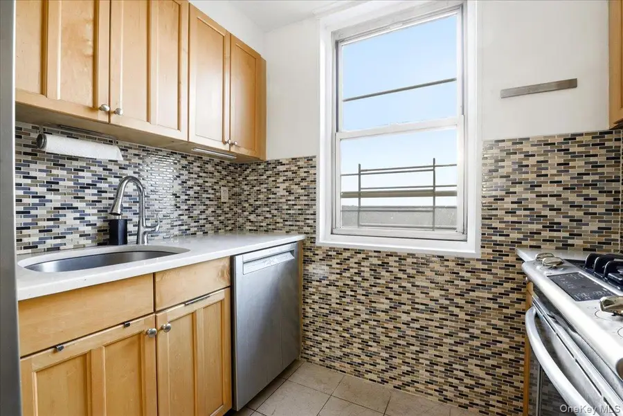 118-17 Union Tpke #16G, Forest Hills, NY 11375 - #2