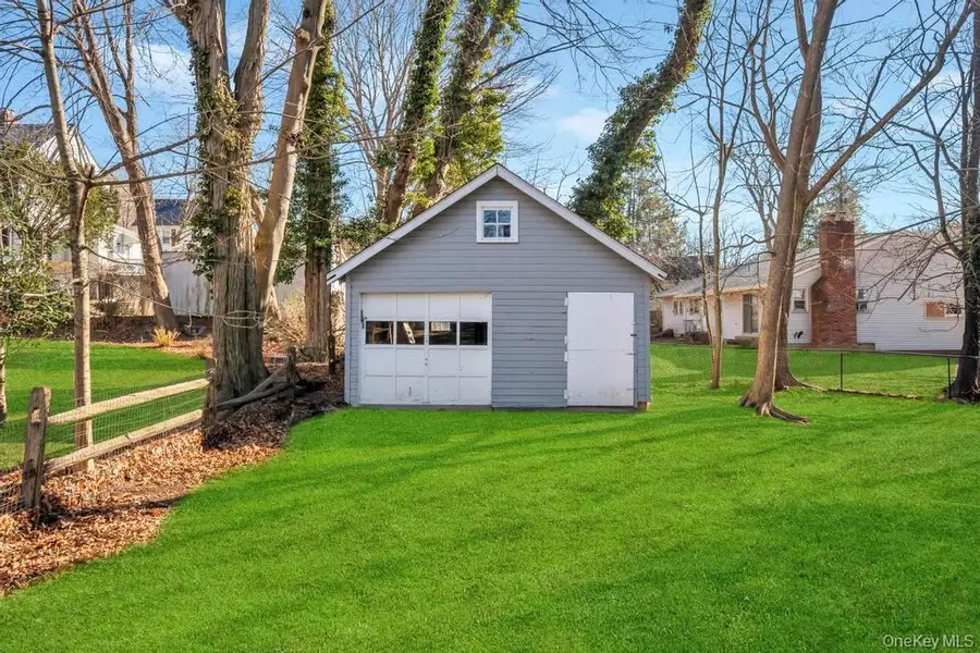 204 Myrtle Avenue, Port Jefferson, NY 11777 - Image #2