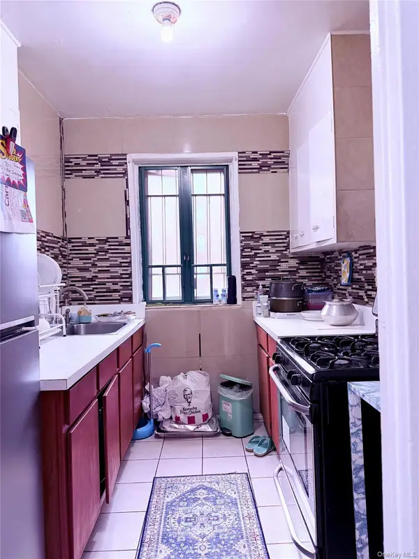 2053 Mcgraw Avenue #4E, Bronx, NY 10462