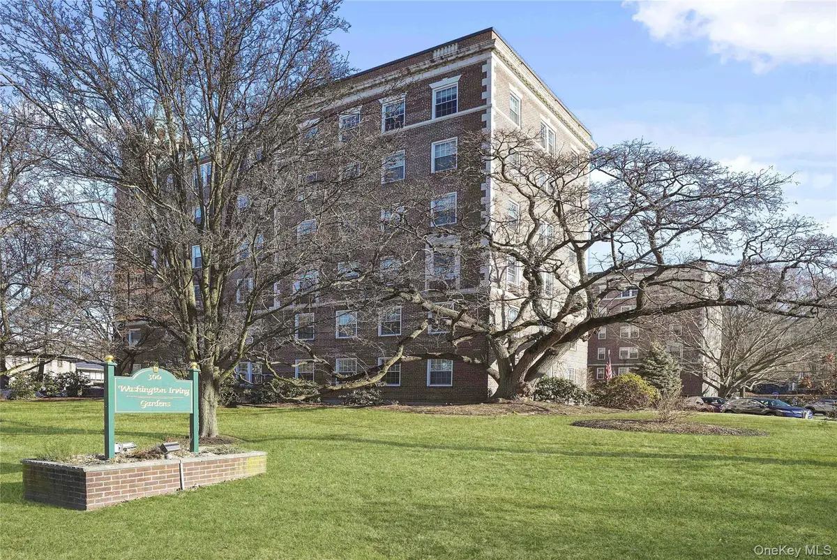 300 S Broadway #6H, Tarrytown, NY 10591 - Image #1