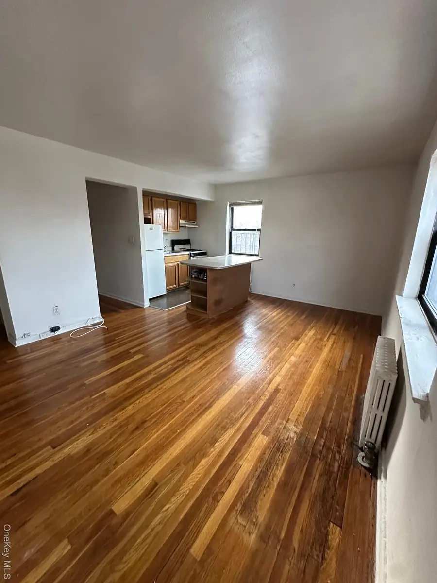 216-04 47th Avenue #3A, Bayside, NY 11361 - Image #3