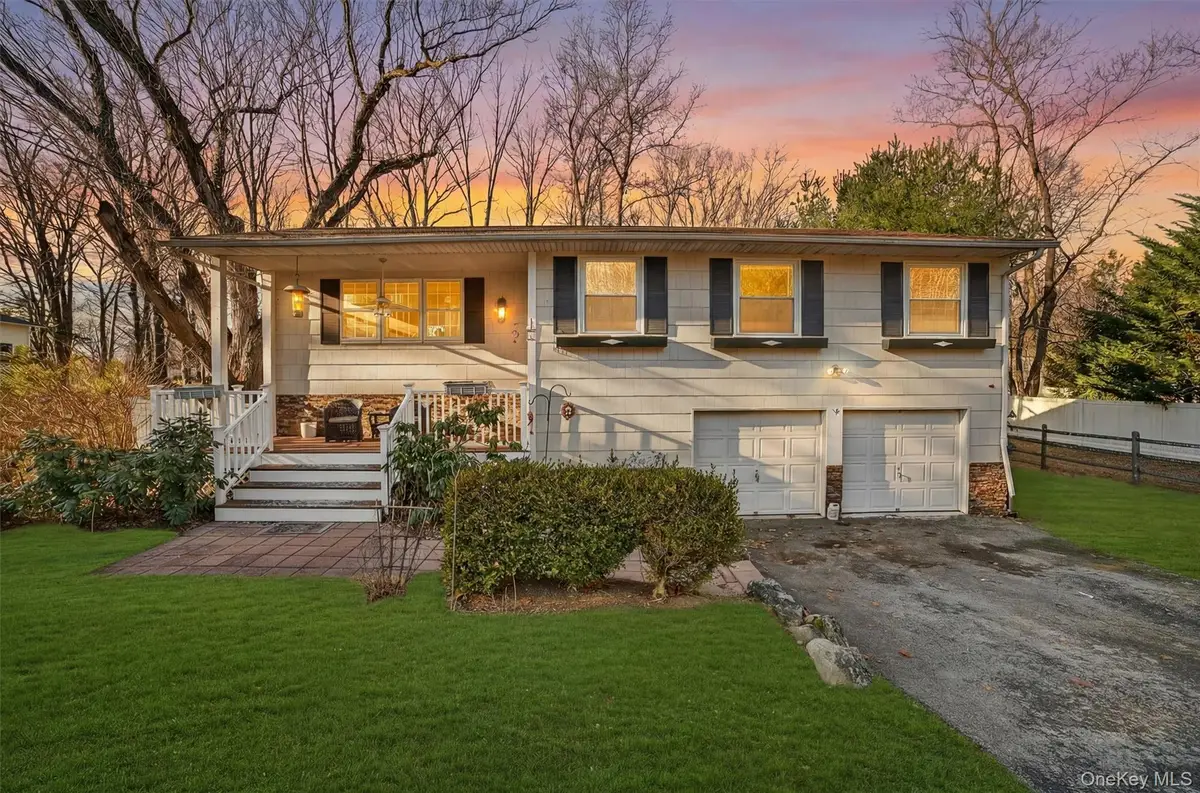 13 Reeback Drive, Ossining, NY 10562 - Image #1