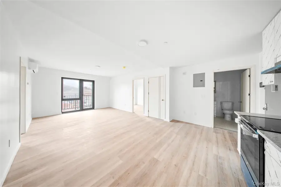70-40 45 Avenue #7B, Elmhurst, NY 11373 - Image #3