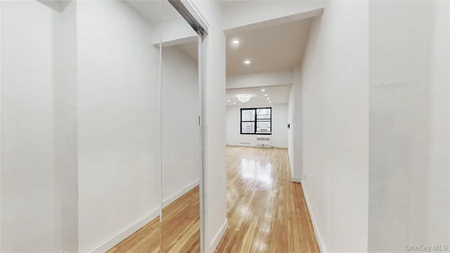 139-15 83rd Avenue #503, Briarwood, NY 11435 - Image #2