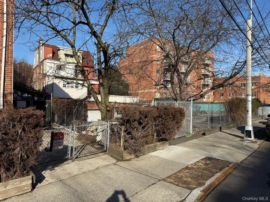 78-14 46th Avenue, Elmhurst, NY 11373 - Image #3