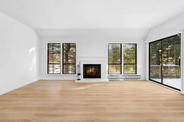 578 Heritage Hills #D, Somers, NY 10589