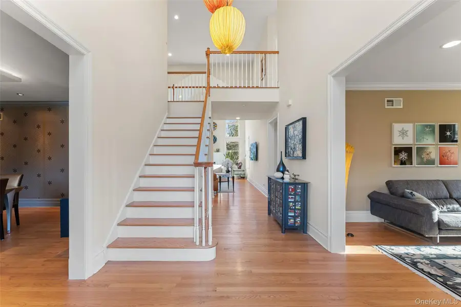 5 Stonewall Lane, Mamaroneck, NY 10543 - Image #3