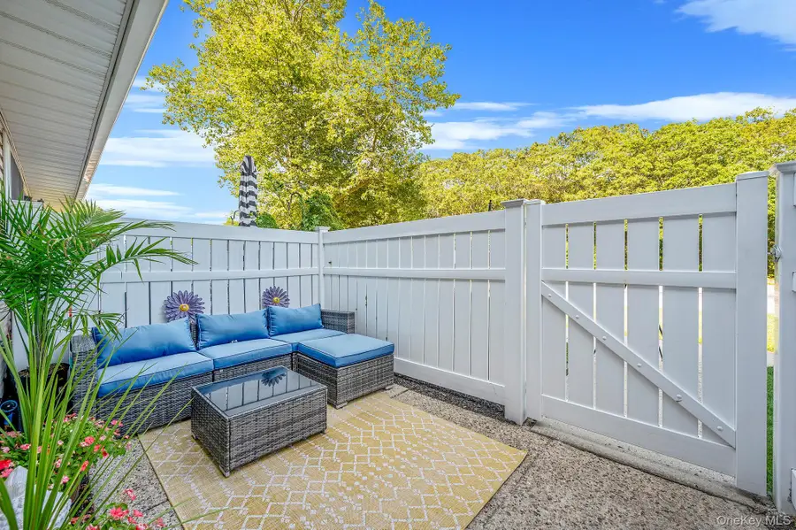 220 Storm Drive, Holtsville, NY 11742 - Image #3