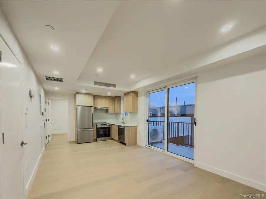 150-02 Northern Boulevard #3A, Flushing, NY 11354 - Image #2