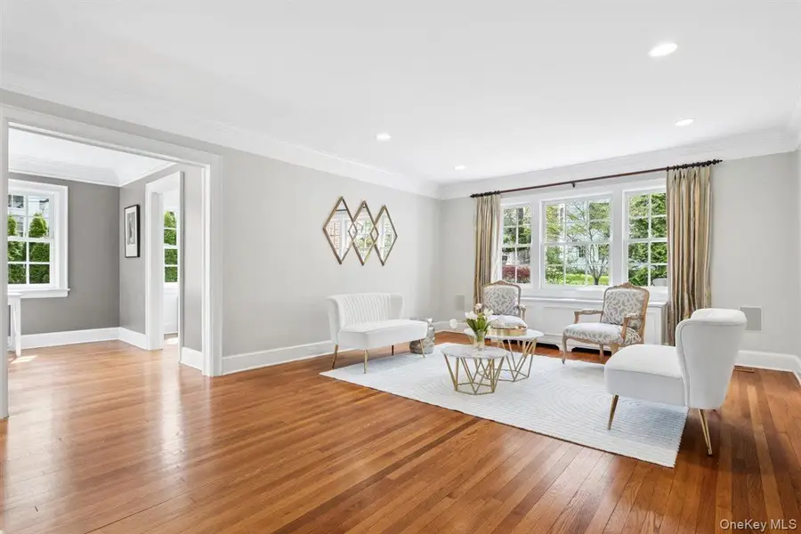 64 Trenor Drive, New Rochelle, NY 10804 - #3