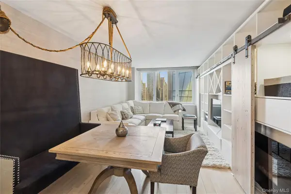 322 W 57th Street #47K1, New York (Manhattan), NY 10019