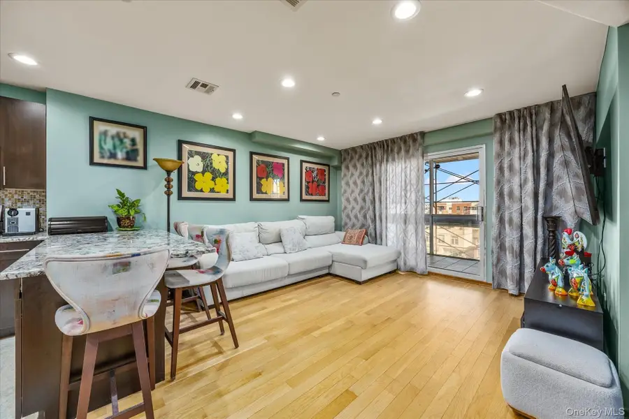 3015 Brighton 6th Street #6B, Brooklyn, NY 11235 - Image #3