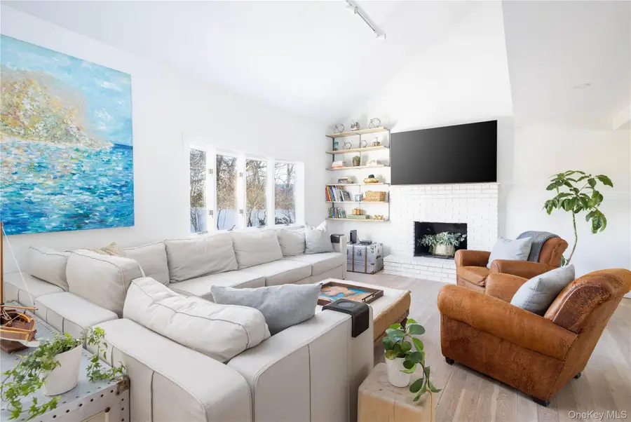 56861 Private Rd B (main), Southold, NY 11971 - Image #3