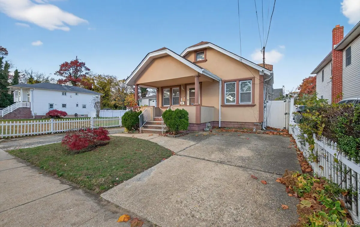 132 S Terrace Place, Valley Stream, NY 11580 - Image #1