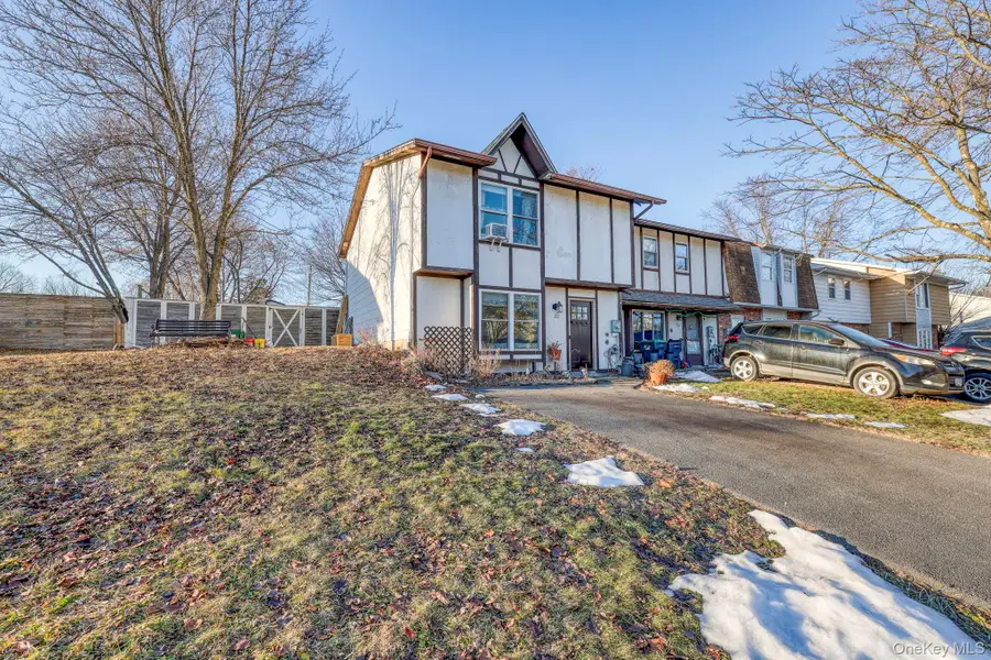 22 Red Barn Lane, Middletown, NY 10940 - Image #3