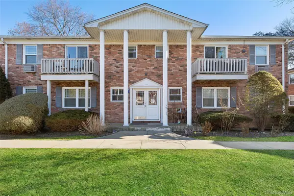 58 Fairharbor #58, Patchogue, NY 11772